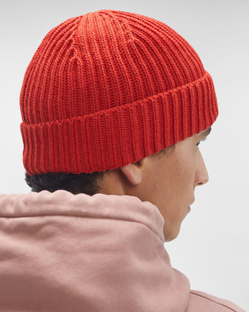Шапка C.P.Company Extra Fine Merino Wool Beanie Шапка C.P.Company Extra Fine Merino Wool Beanie